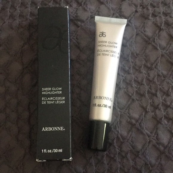 Arbonne Other - Arbonne Sheer Glow Highlighter new in box